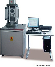 Испытательная машина 250 кН/15 кН с системой обратной связи для тестов на сжатие и изгиб цементных образцов С 025/С, 250 кН/15 кН